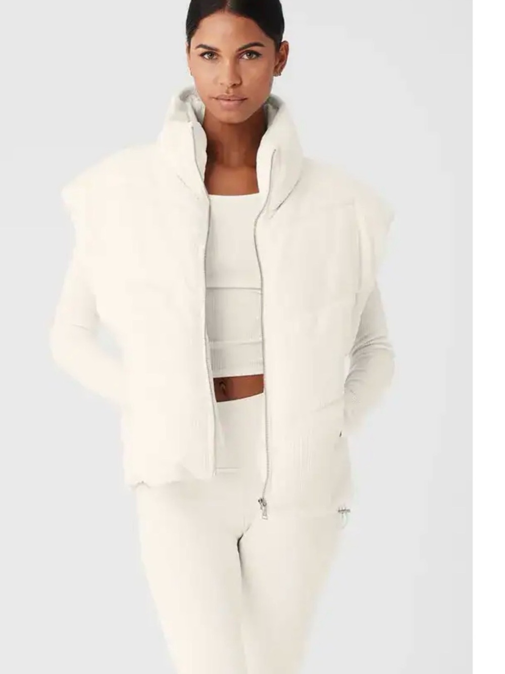Alo Yoga Ivory Ribbed Cropped Puffer Vest Women’s Size Medium